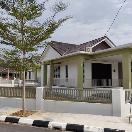 Az Homestay Bertam Perdana With Free Wifi Kepala Batas  Exterior foto